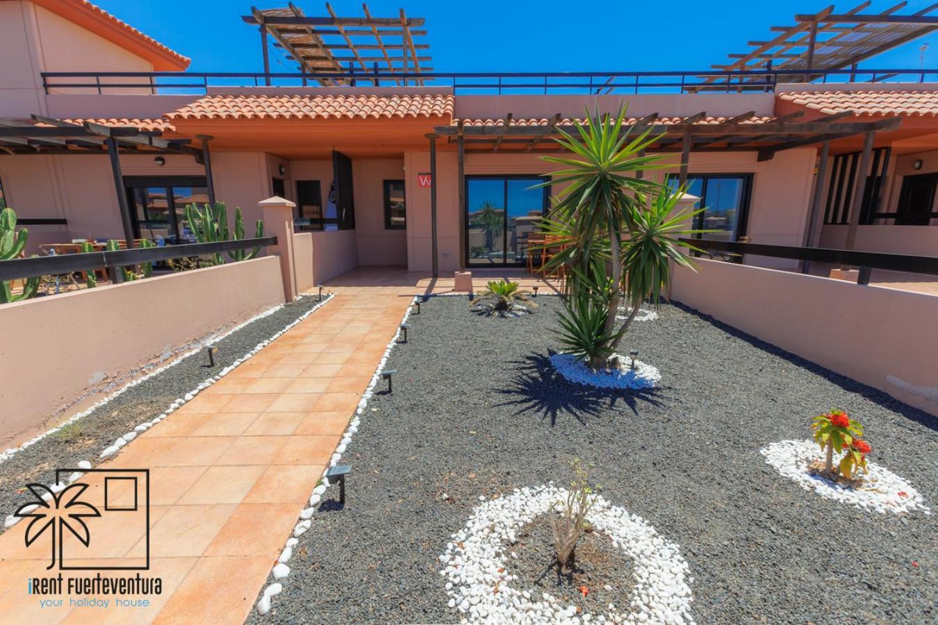 Casa De Los Viajeros Majanicho Irent Fuerteventura Villa Corralejo Luaran gambar