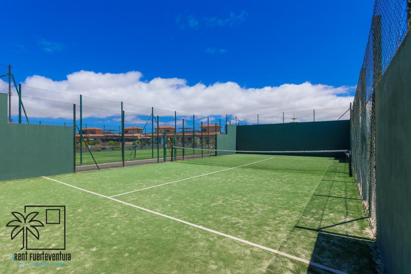 Casa De Los Viajeros Majanicho Irent Fuerteventura Villa Corralejo Luaran gambar