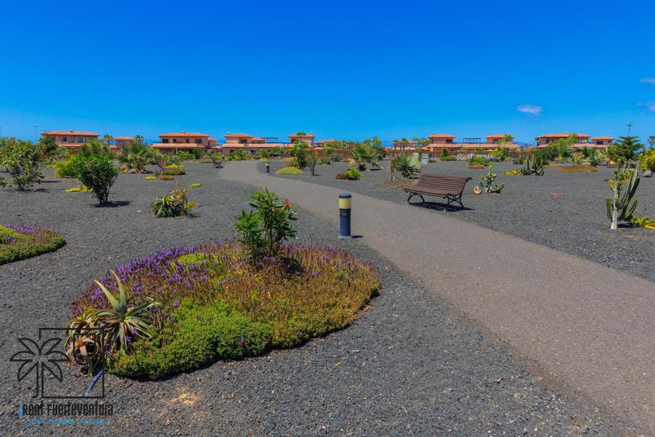 Casa De Los Viajeros Majanicho Irent Fuerteventura Villa Corralejo Luaran gambar