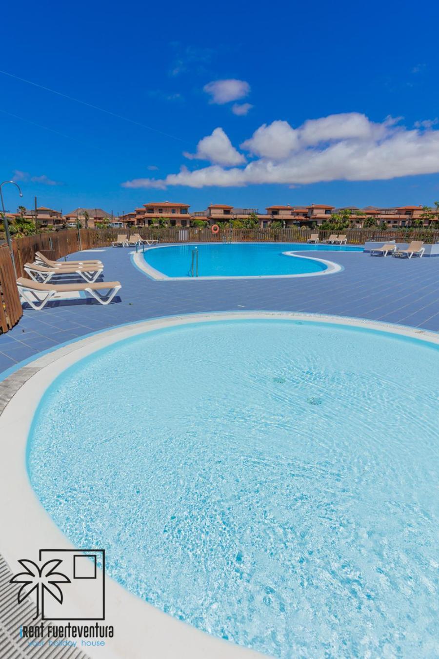 Casa De Los Viajeros Majanicho Irent Fuerteventura Villa Corralejo Luaran gambar