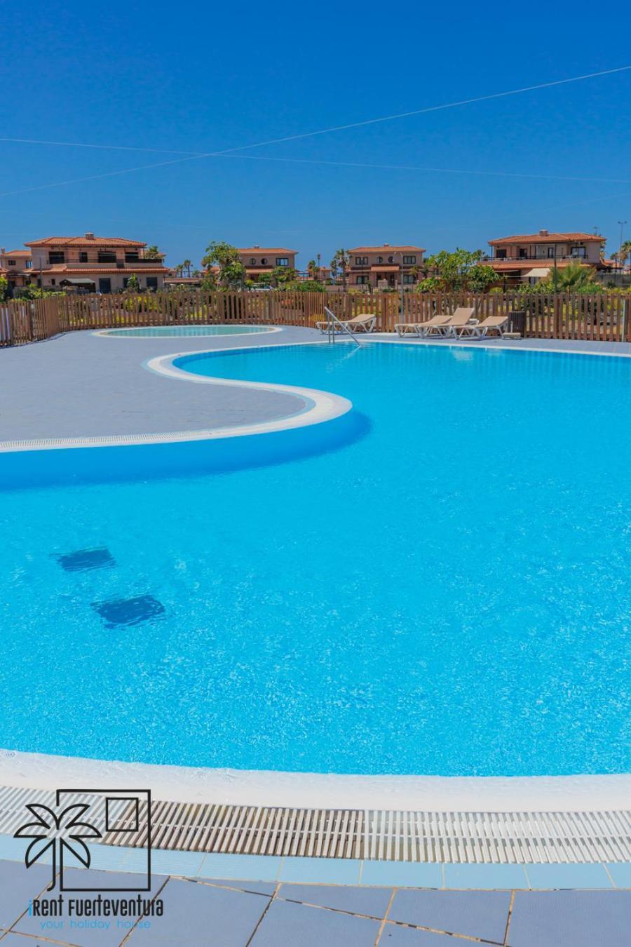 Casa De Los Viajeros Majanicho Irent Fuerteventura Villa Corralejo Luaran gambar