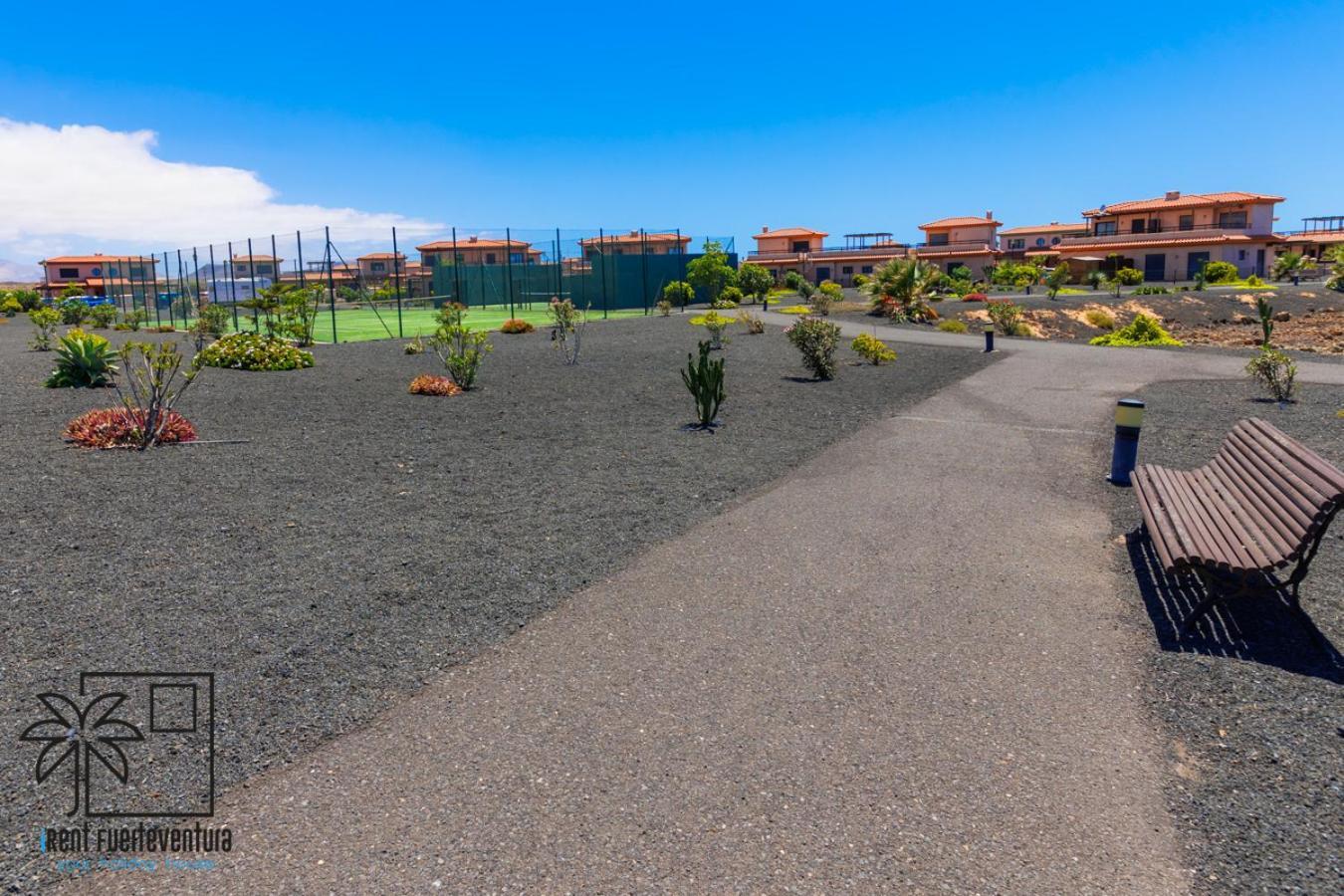 Casa De Los Viajeros Majanicho Irent Fuerteventura Villa Corralejo Luaran gambar