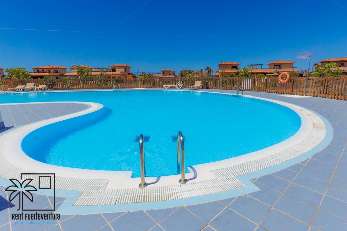 Casa De Los Viajeros Majanicho Irent Fuerteventura Villa Corralejo Luaran gambar